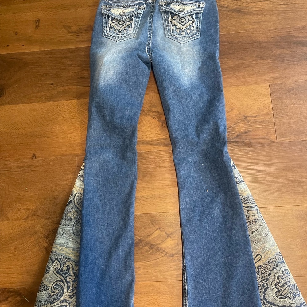 Wallflower Upcycled Bell Bottom Boho Jeans Sz3 Unique Handcrafted Paisley Design - Picture 11 of 15